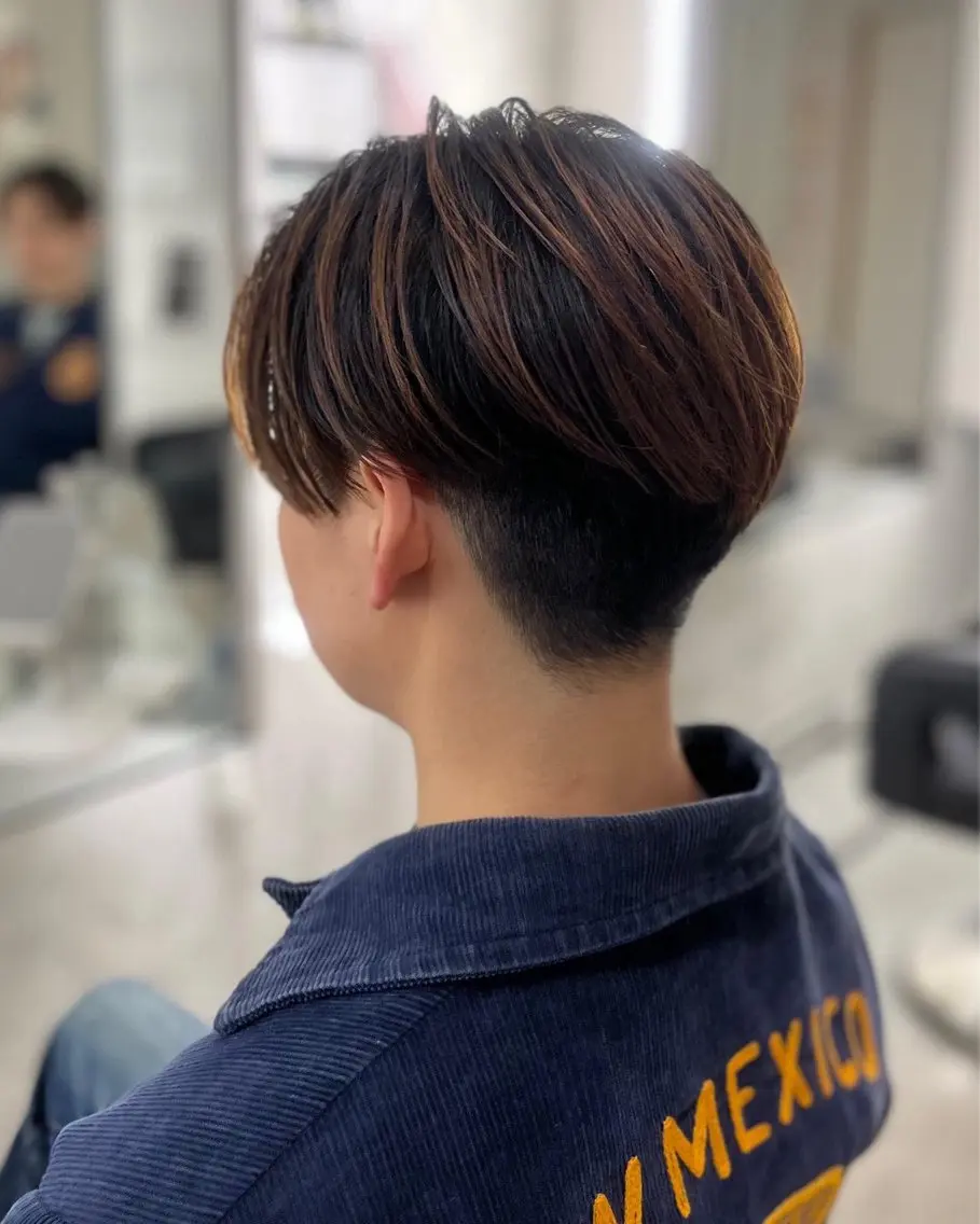 ショート カット/カラー 緩のヘアスタイル