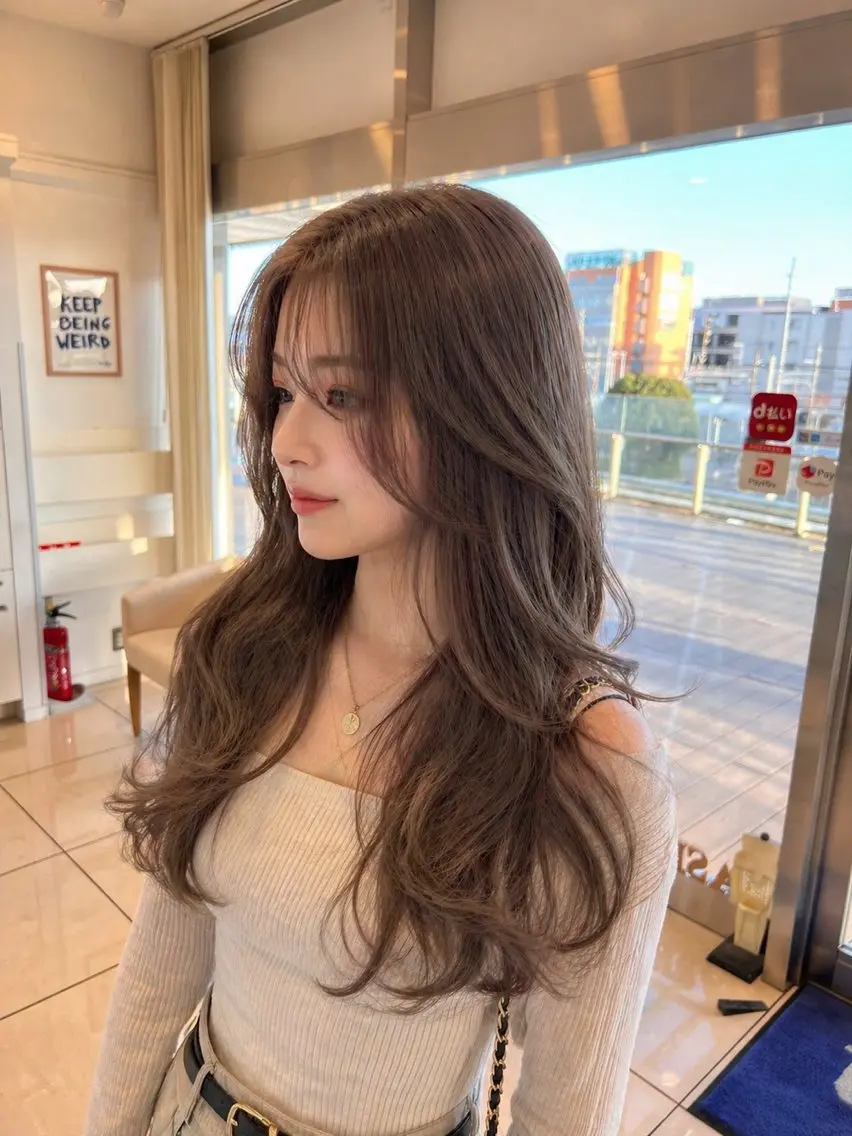 初回ミニモ限定💛カット＋NoブリーチpremiumWカラー（アディクシーorイルミナ使用）＋最新髪質改善トリートメントの写真