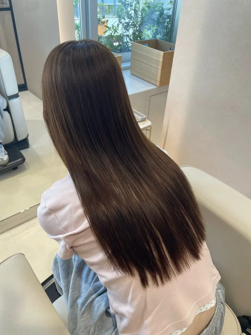 カラー ベージュカラー emusalon Rinaのヘアスタイル