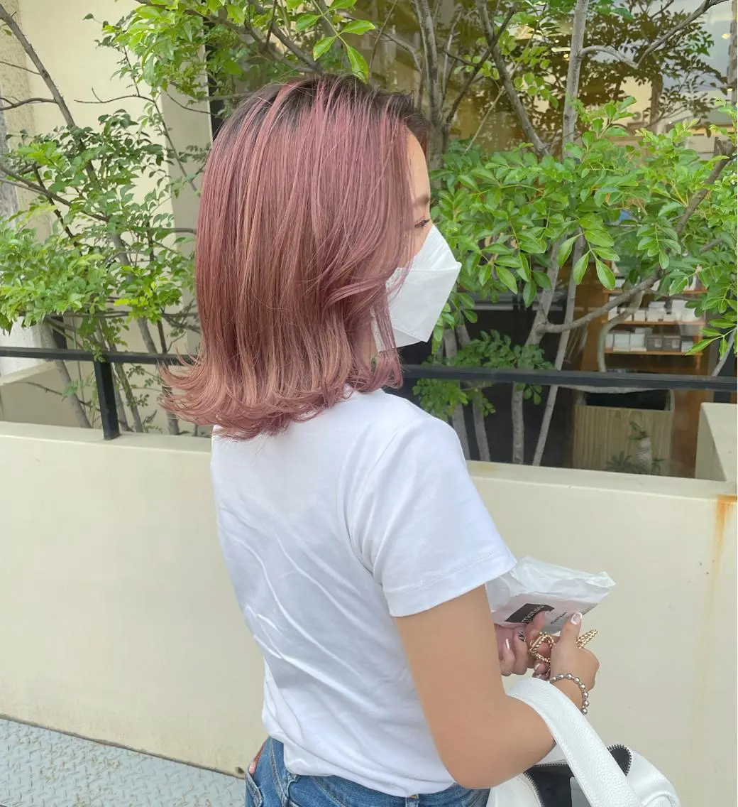 ミディアム スタイリスト 佑梨のヘアスタイル