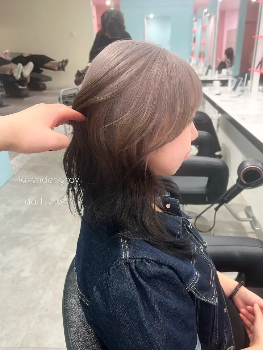 セミロング ヘアカラー ヘアセット レイヤー/ダブルカラ ー🎀Sayakaのヘアスタイル