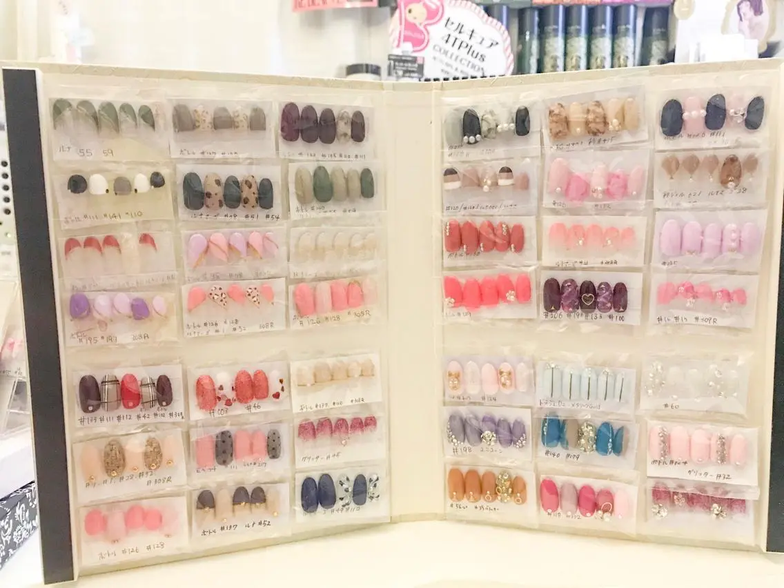ネイル ハンドネイル 💗🪽Tiary Nail🪽💗のネイルデザイン