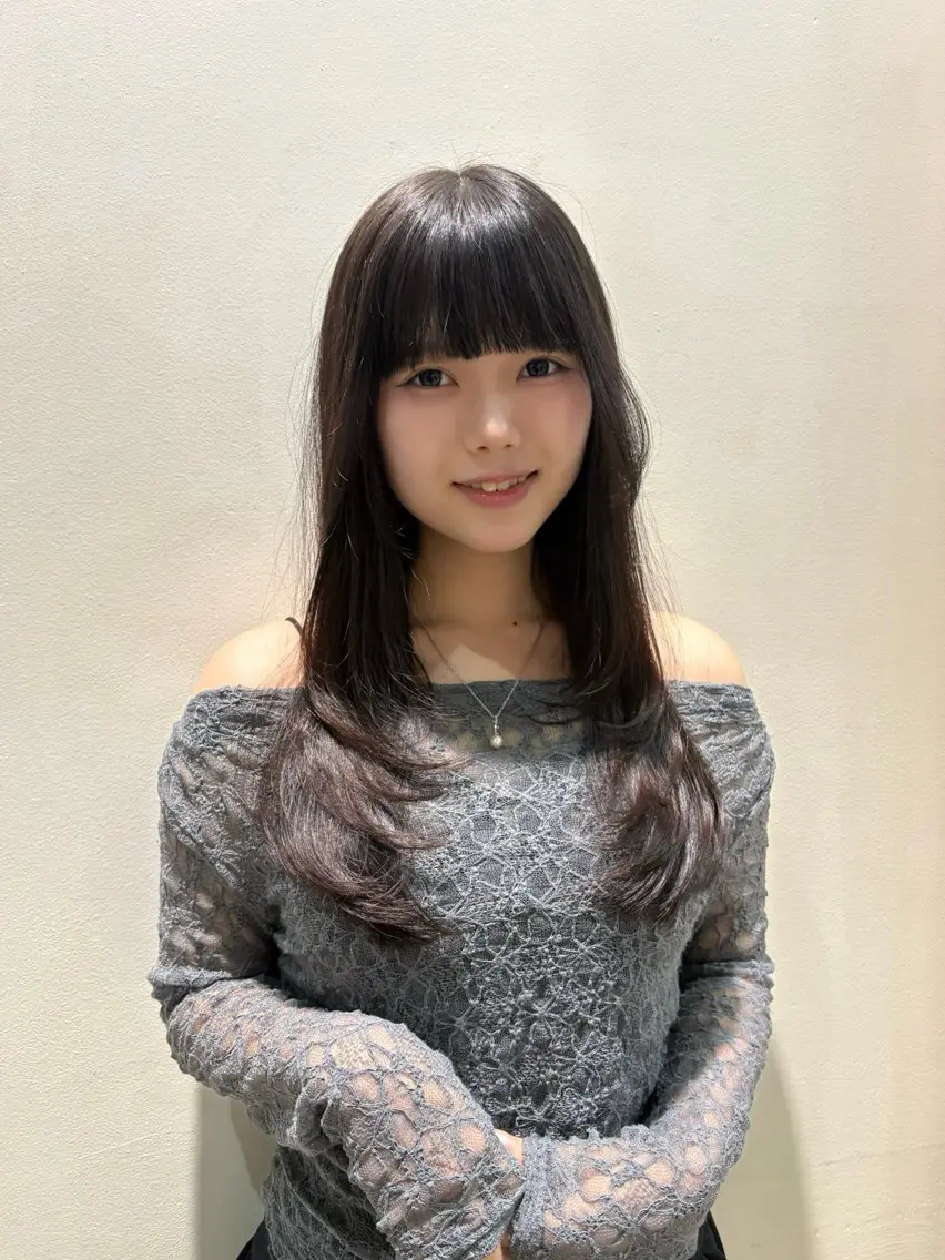 ロング ロングレイヤー レイヤーカット ロング カット ブリーチカラー/ ななほ🌷⋆⭒˚のヘアスタイル