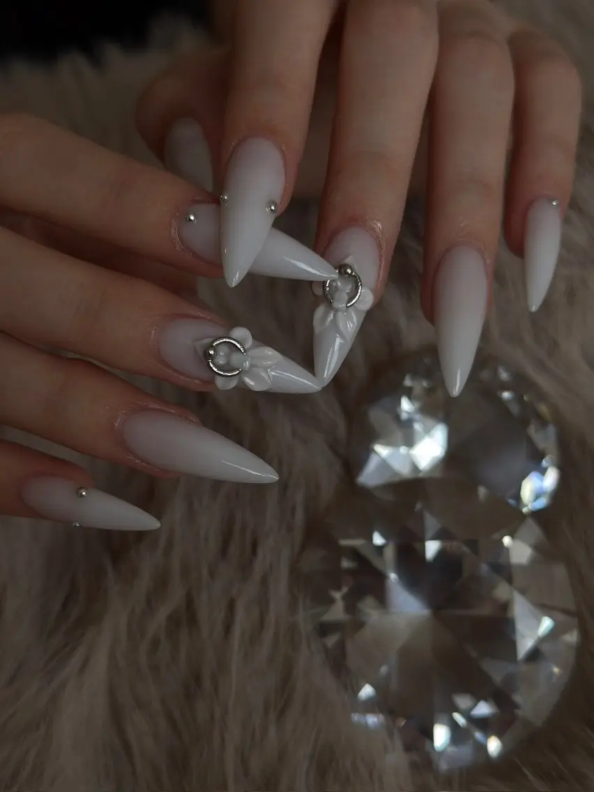 ネイル ハンドネイル nail salon amiのネイルデザイン