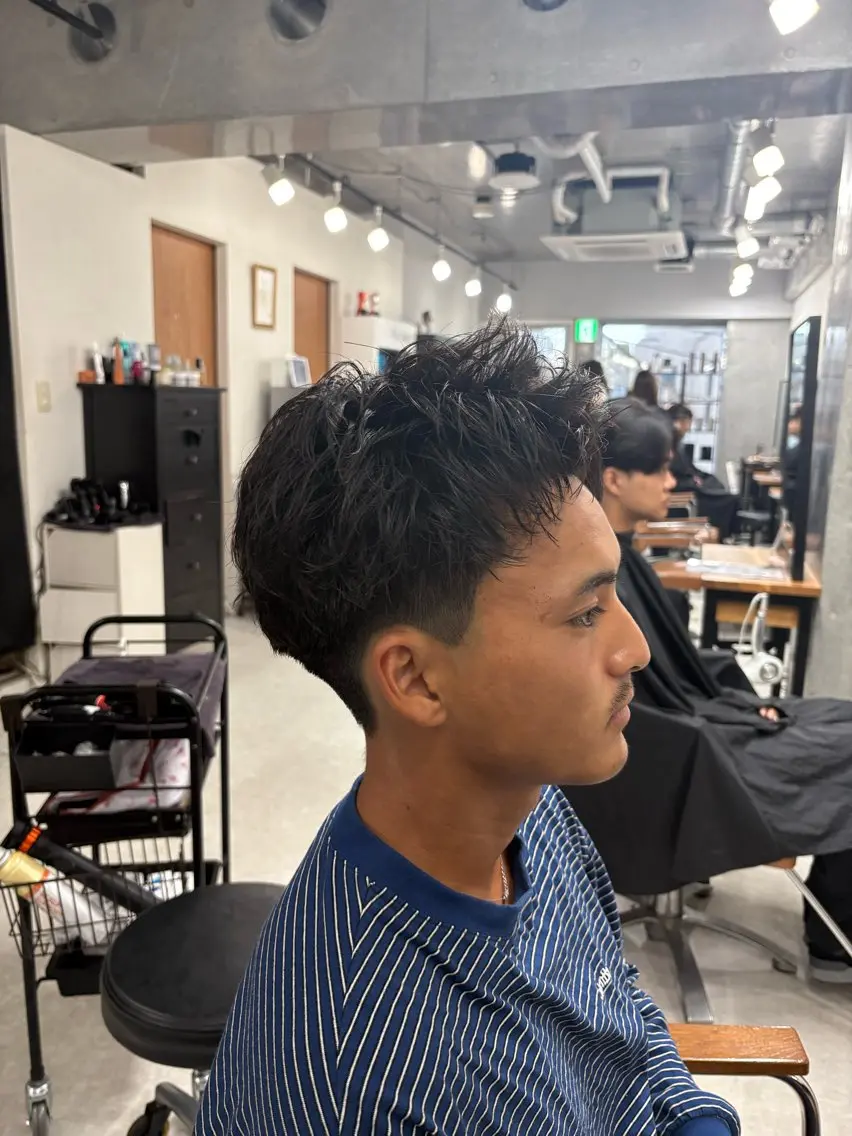 パーマ メンズ メンズパーマ 海外風パーマ カラー特化園田　楓莉のヘアスタイル