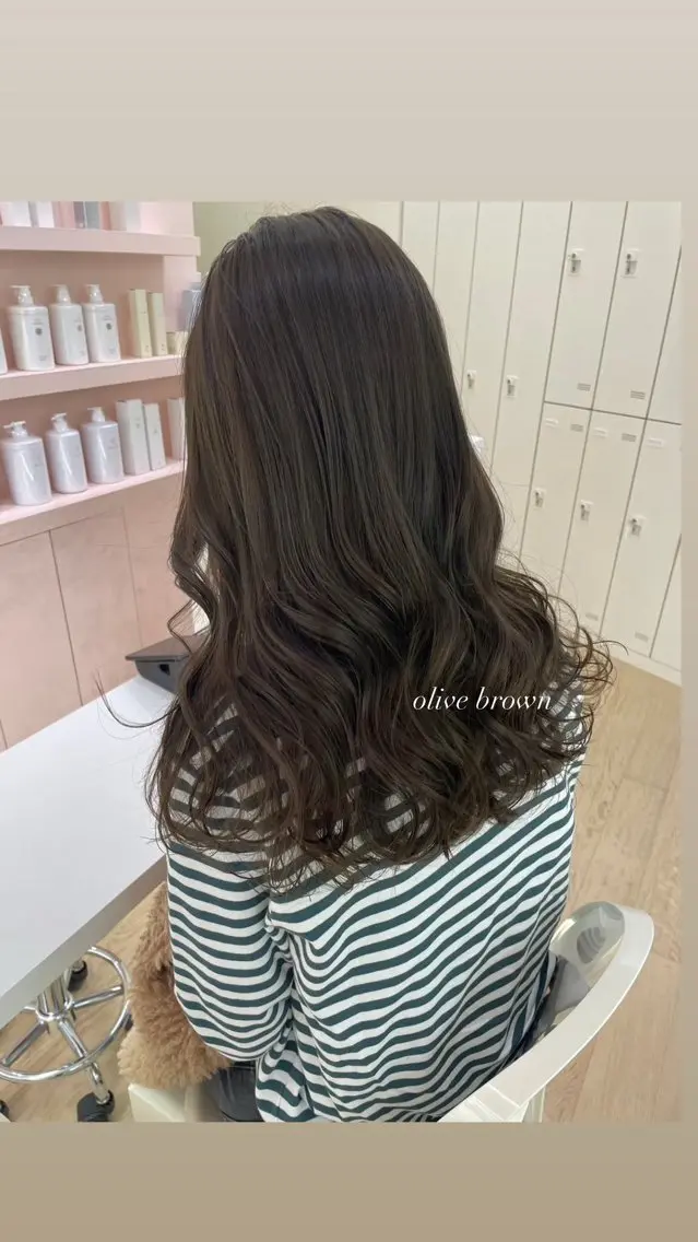 セミロング ParveMix 宮﨑 梨里のヘアスタイル