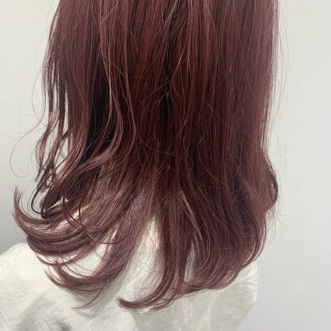 セミロング カラー カンダ ケイタのヘアスタイル