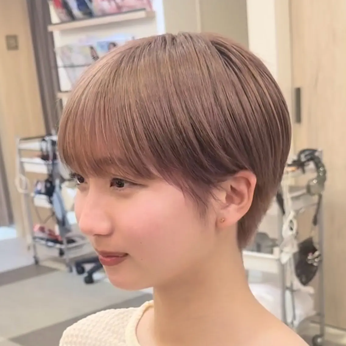 【ミニモ学割】✨今っぽショートで垢抜け◎似合わせカット+透明感カラー💇♀️の写真