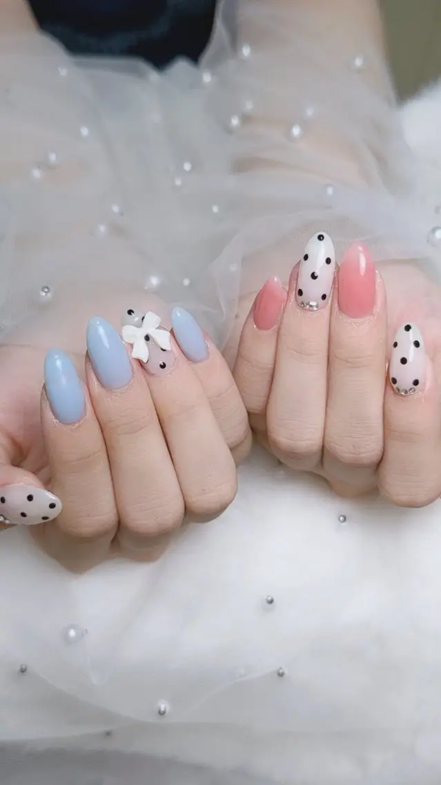 ネイル Crystal Nailのネイルデザイン