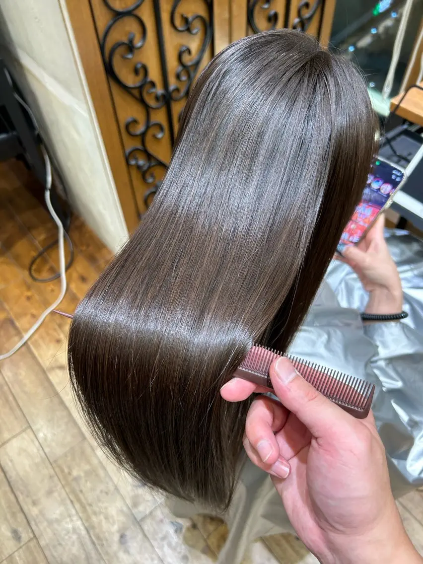 ロング カット ヘアカラー 縮毛矯正 トリートメント 新宿✨顔周りカット 韓国ヘア/坂本亜裟海のヘアスタイル