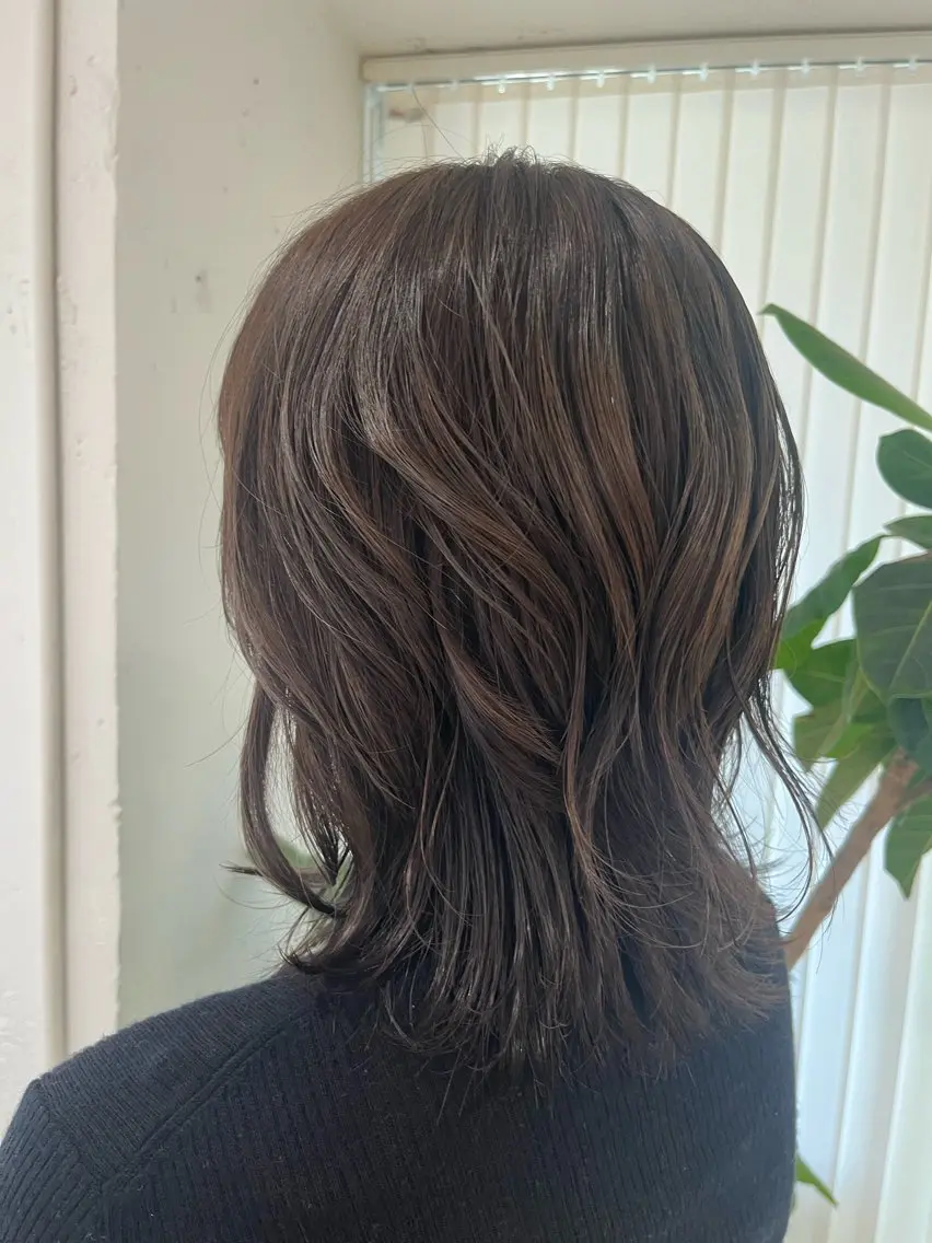 ミディアム カット ヘアカラー トリートメント 大人カラー✳︎ボブ 横関由美のヘアスタイル