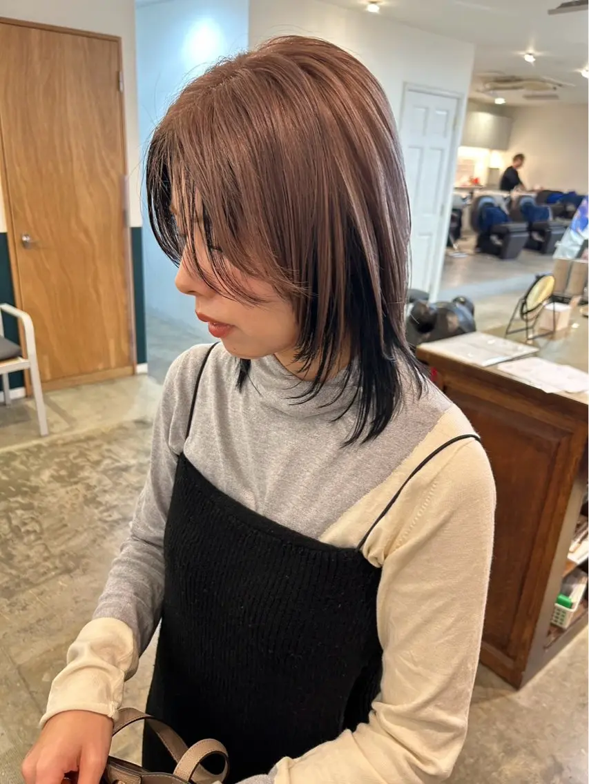 ミディアム 顔まわりレイヤー レイヤーカット 大川 麻尋のヘアスタイル