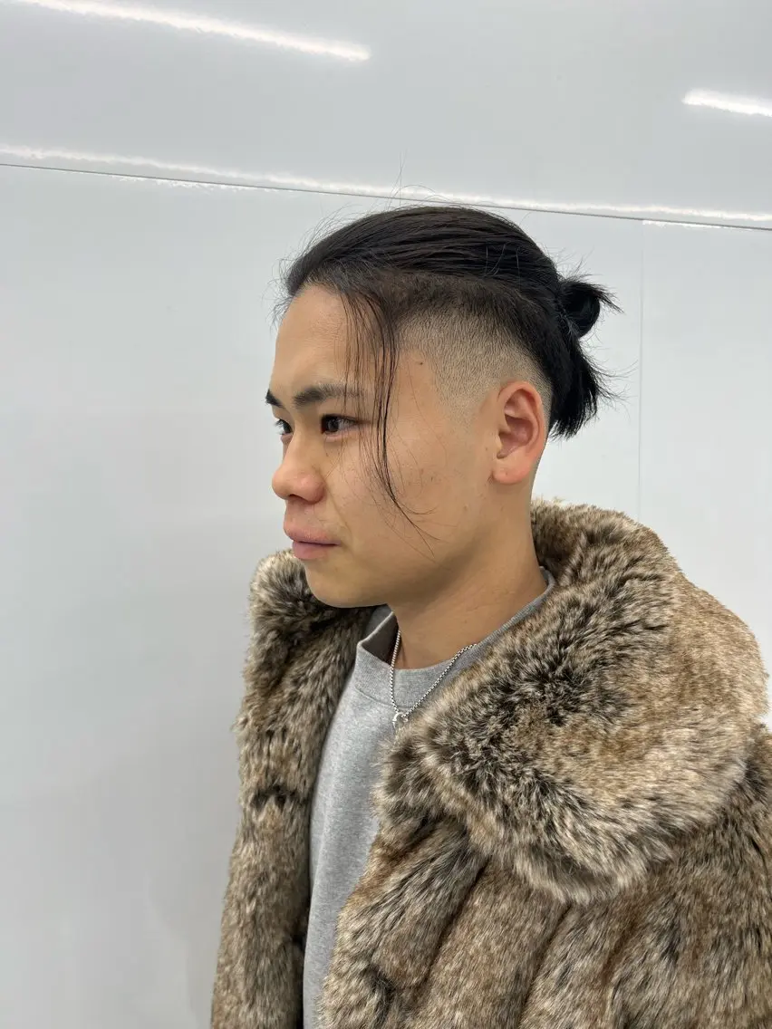 メンズ フェードカット マンバンヘア 柏メンズパーマ特化 蛯谷 晃裕のヘアスタイル