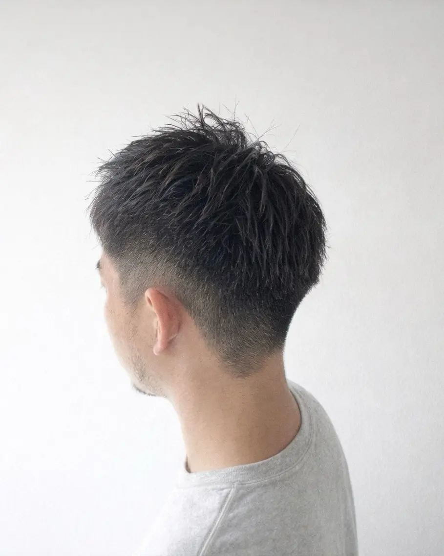 メンズ 刈り上げ Rudder 牛嶋のヘアスタイル