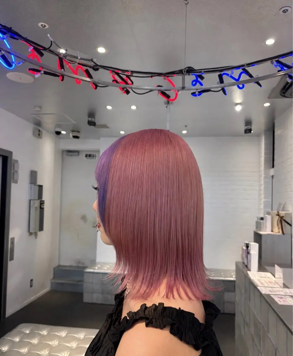 ミディアム カラー ヘアアレンジ ヘアカラー トリートメント 💟ケア×ハイトーン 💟／ミオのヘアスタイル