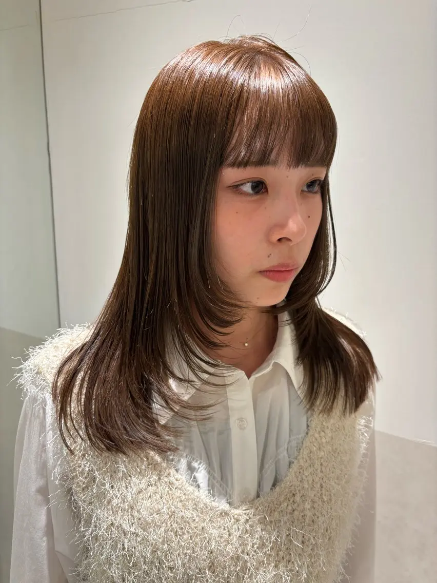 ミディアム カラー パーマ ヘアアレンジ レイヤーカット カット トリートメント ヘッドスパ ヘアセット 押切 響 のヘアスタイル