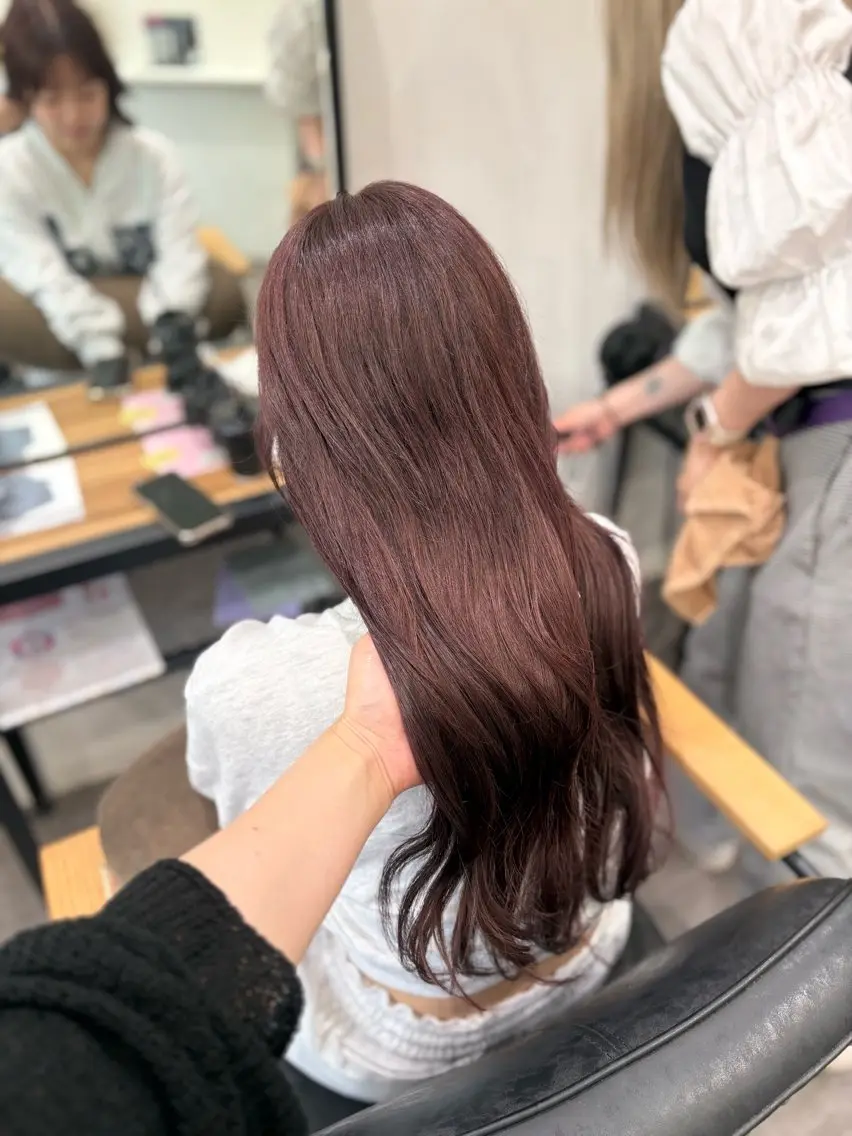 ロング カラー nijika/ カラーリスト🫧のヘアスタイル