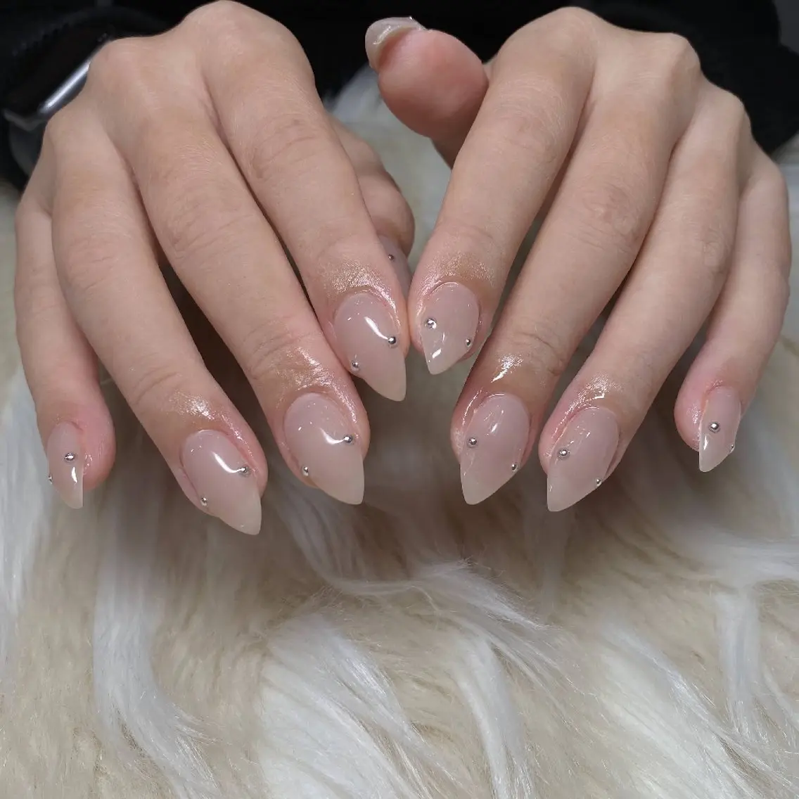 ネイル チークネイル フレンチネイル キラキラネイル 韓国ネイル マグネットネイル BelireMaa Nail&eyeのネイルデザイン