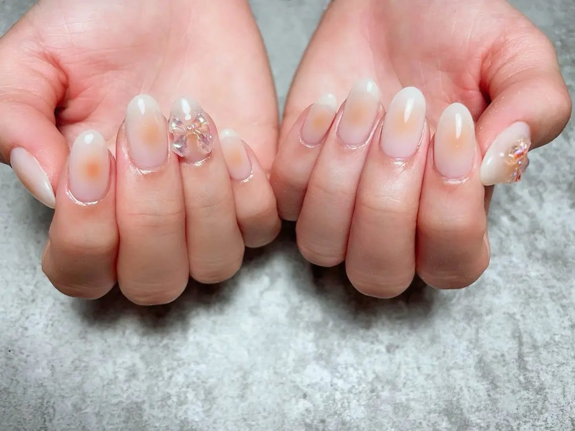ネイル チークネイル 春ネイル Ai Nailのネイルデザイン
