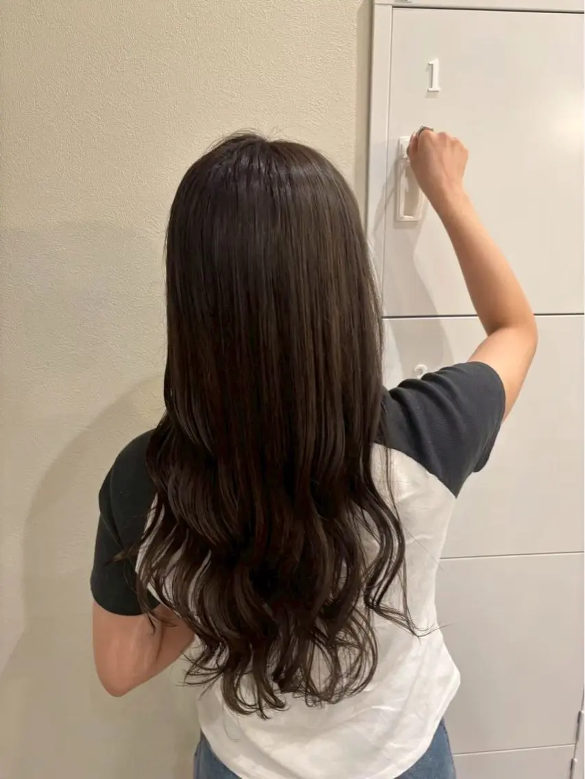 ロング カット ヘアカラー 大船🌴似合セカ ット艶カラー持田樹のヘアスタイル
