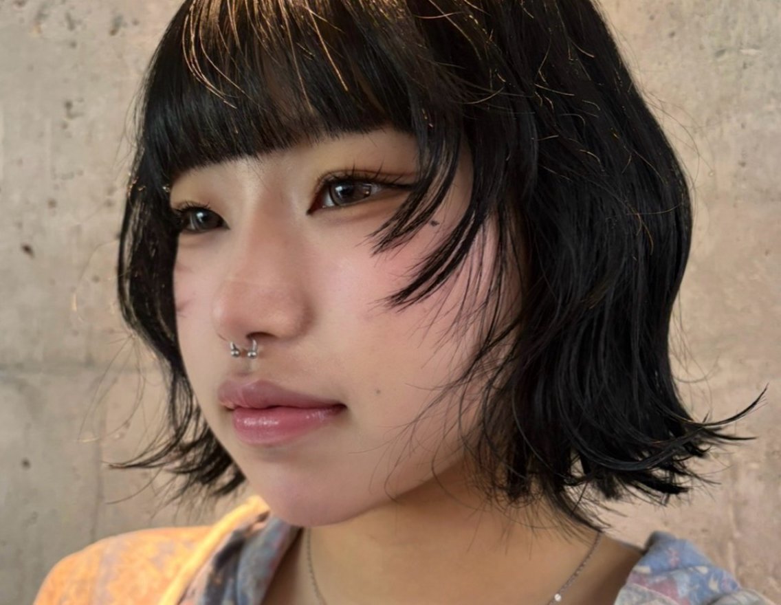 ショート カット ヘアカラー Cocona🦤 ハイトーン/レイヤーのヘアスタイル