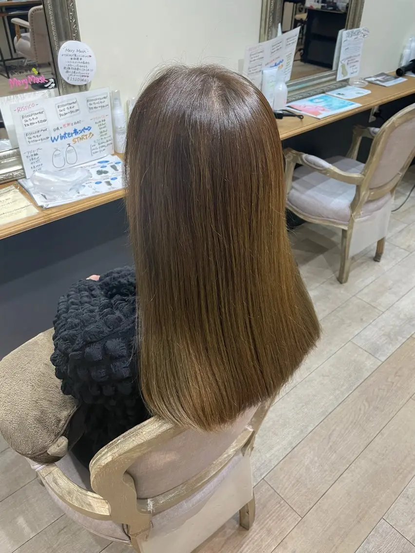 カラー ヘアカラー 艶髪🥣透明感カラー 🫧前田奈津実のヘアスタイル