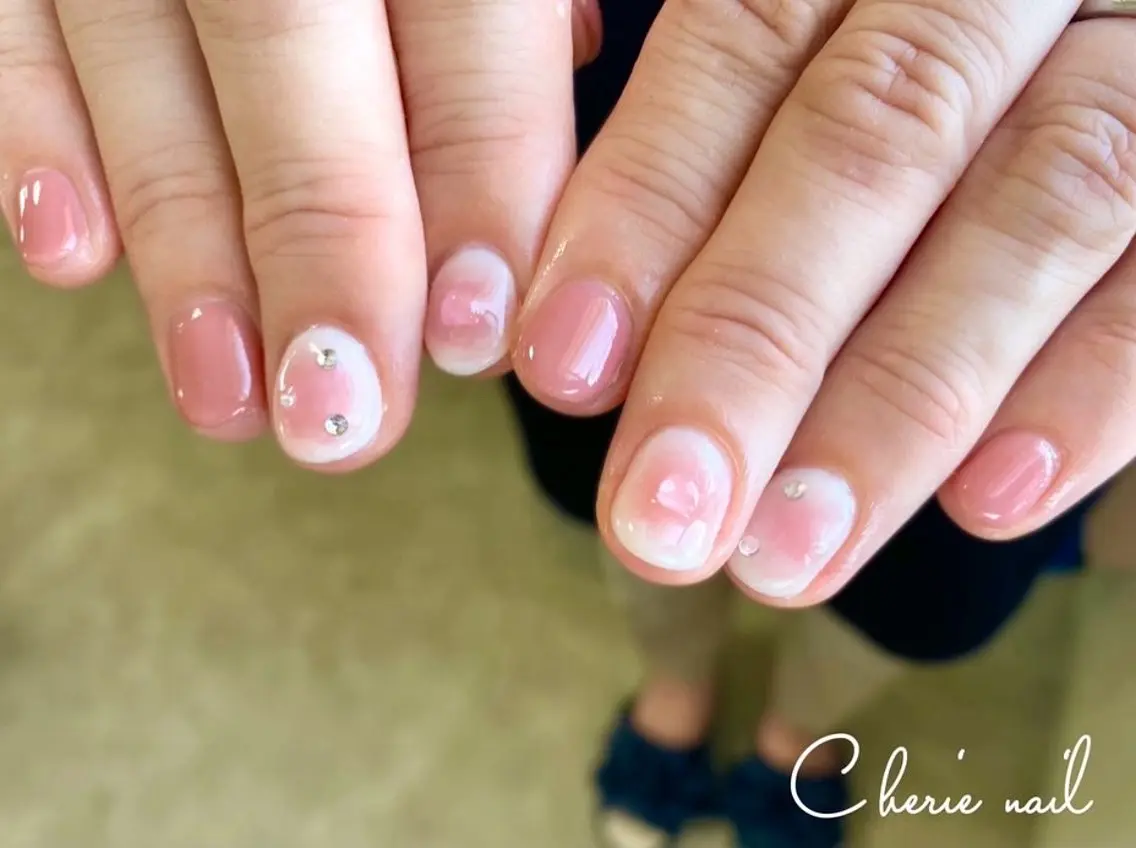 ネイル チークネイル ジェルネイル 韓国ネイル ピンク ワンホンネイル ハンドネイル Cherienail yunaのネイルデザイン