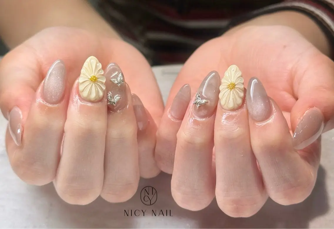 ネイル アートネイル オーロラネイル ブルー チークネイル フットネイル ハンドネイル NICY NAIL 池袋のネイルデザイン