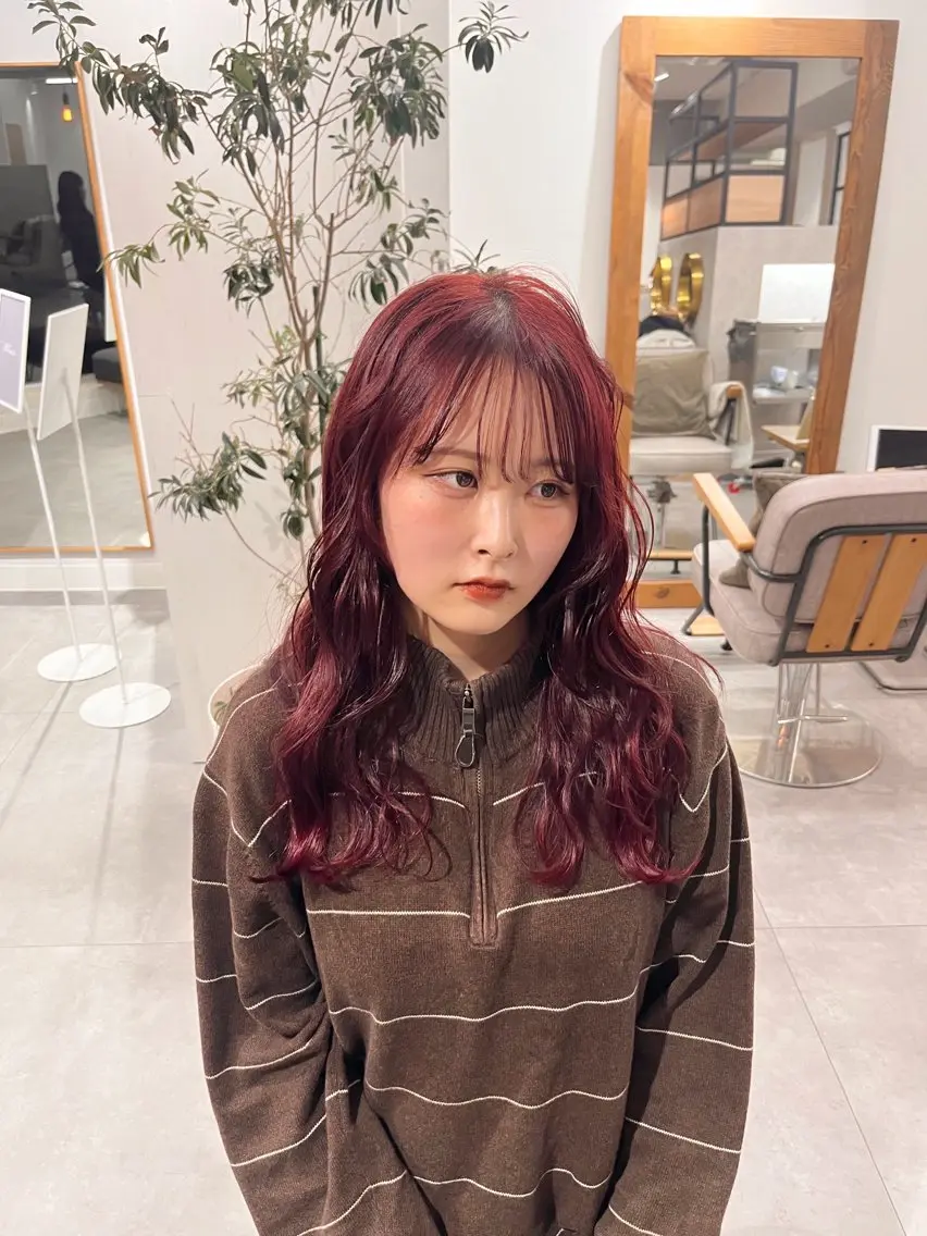 ロング カラー 渡邊 ひかるのヘアスタイル