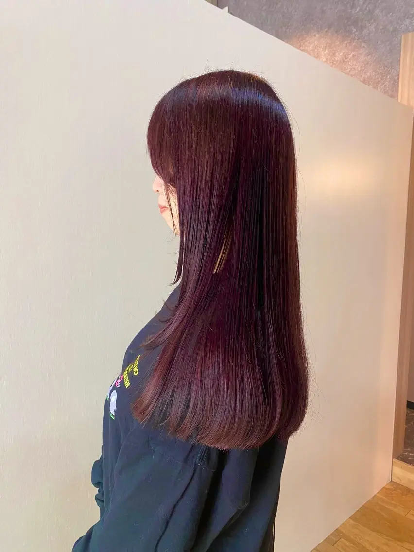 カラー ラベンダーカラー 萩原 彩音のヘアスタイル