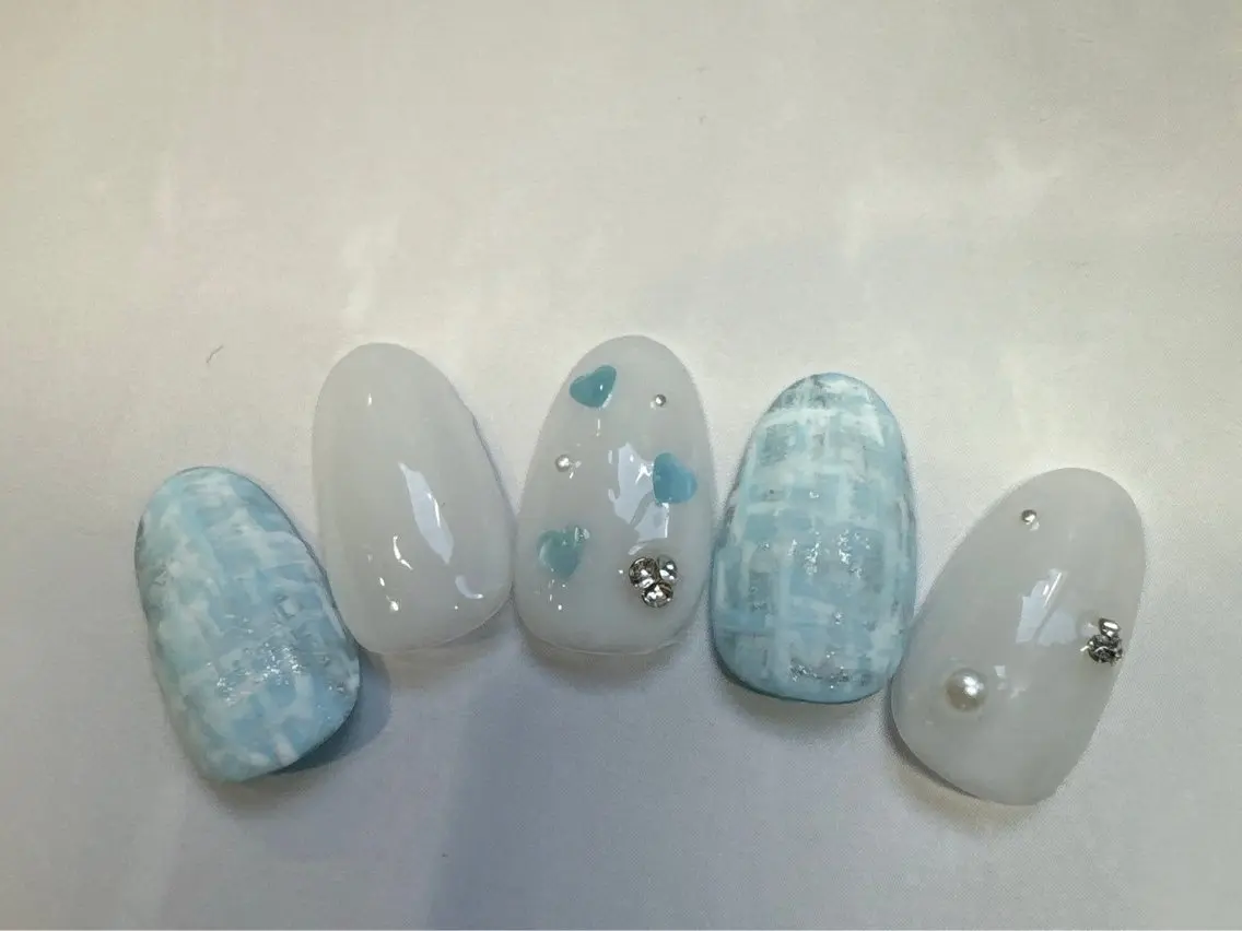 ネイル feminine nailのネイルデザイン