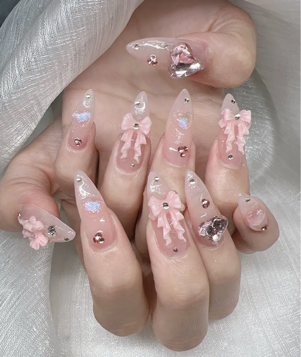 ネイル 長さ出し グラデーション 卒業式 キラキラネイル マグネットネイル ハンドネイル Lee Nails チップ長さだし専門店のネイルデザイン