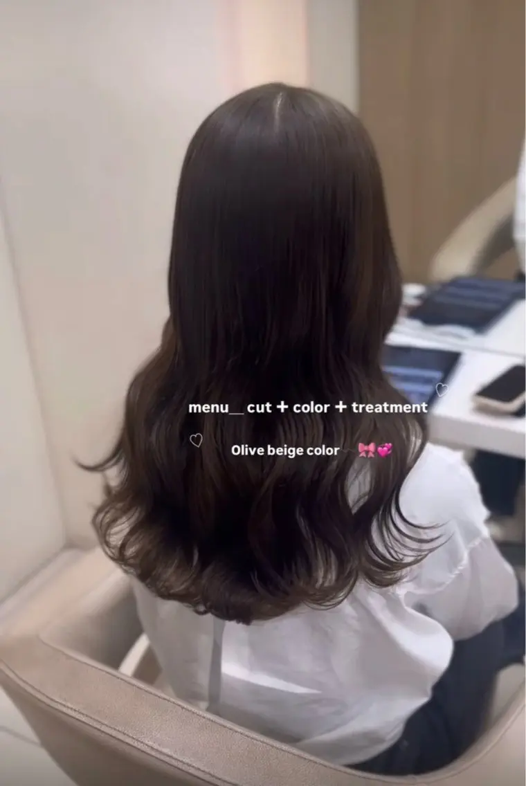 ロング カット ヘアカラー 🎀さ こﾁ🎀のヘアスタイル