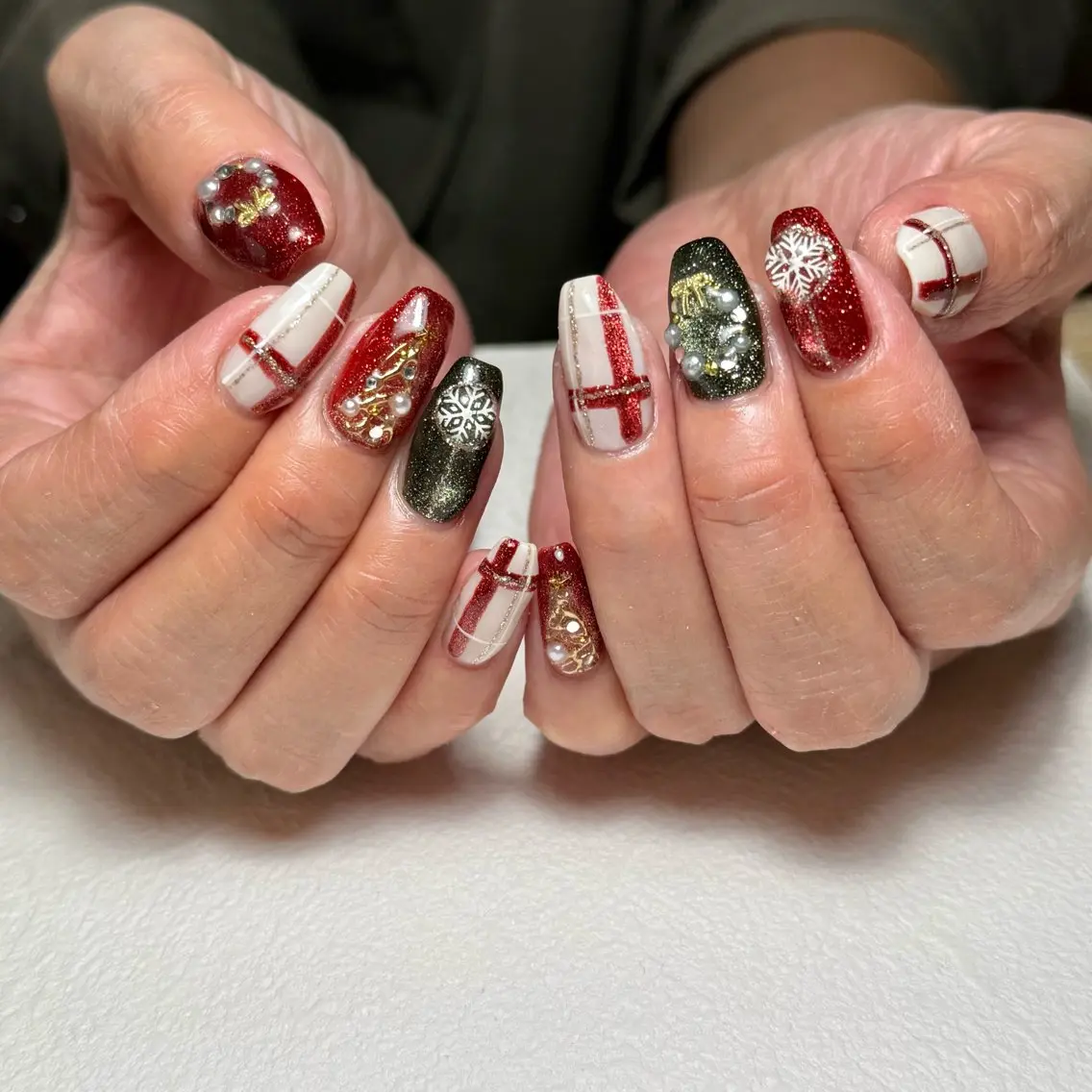 ネイル ハンドネイル nailsalon mionのネイルデザイン