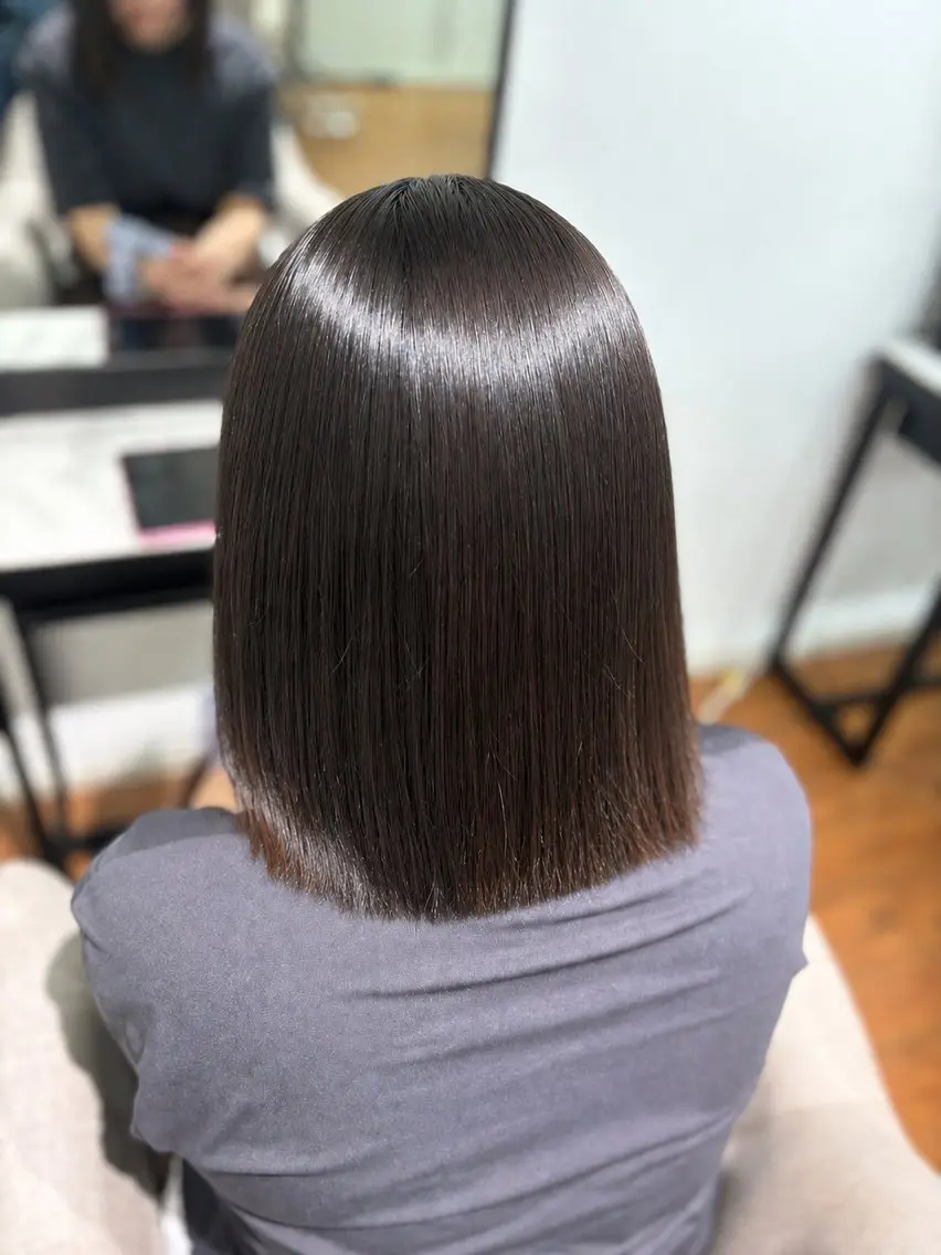 ショート 縮毛矯正 岡本 愛梨のヘアスタイル