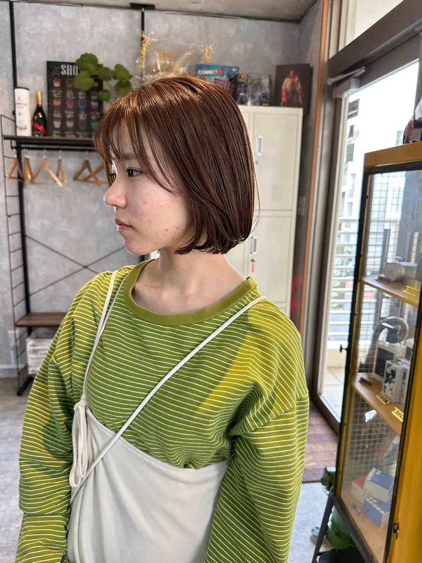 ショート 切りっぱなしボブ ショートボブ ハンサムショート 丸みショート ボブ モテ髪/ボブ/ショー ト/アダチフウトのヘアスタイル