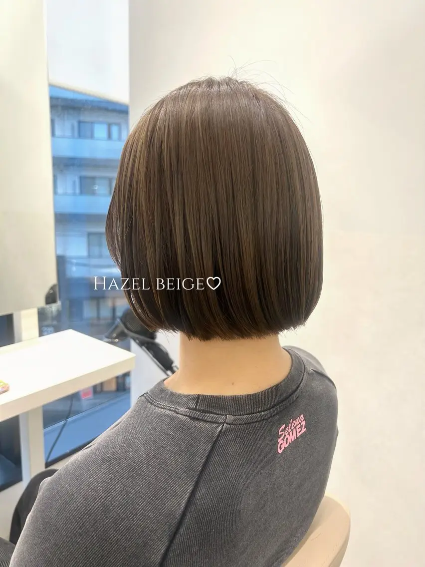 ショート カラー カット ヘアカラー トリートメント 🫒オリーブ/透け感 レイヤー🌿‬モエカのヘアスタイル