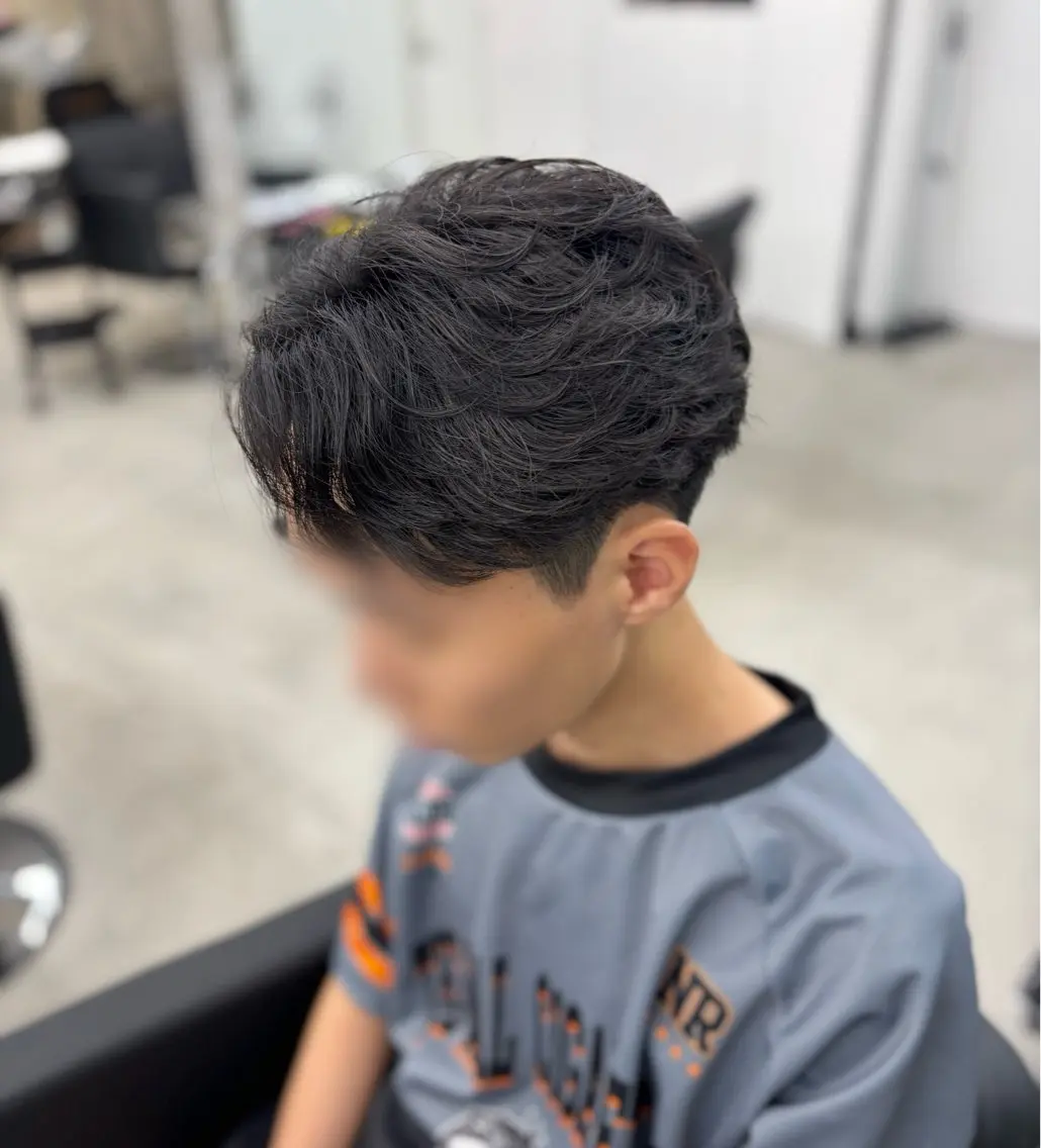パーマ メンズ カット パーマ 山田 瑛司のヘアスタイル