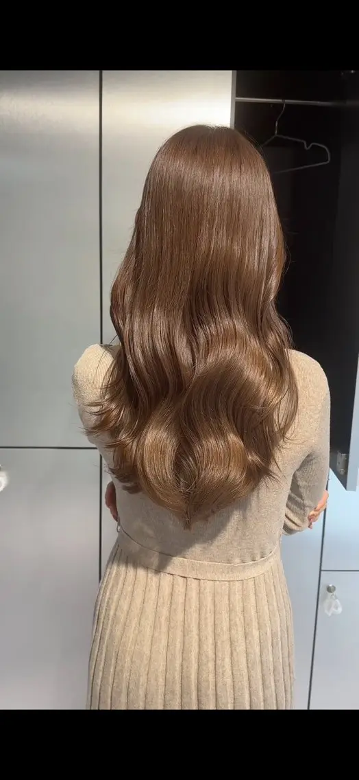 ロング Rita/髪質改善/ ブリーチなしWカラーのヘアスタイル