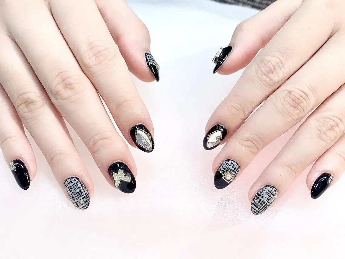 ネイル ハンドネイル Elegant beautyのネイルデザイン
