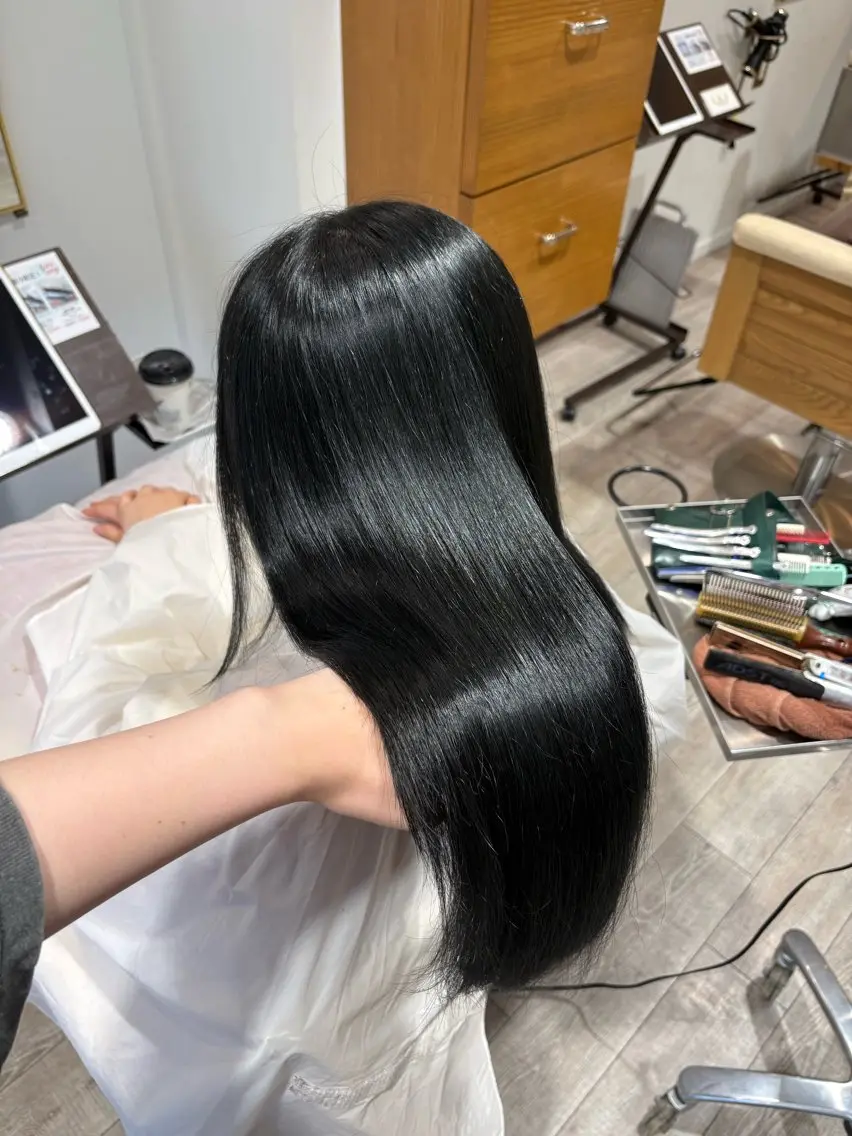 カラー ヘアカラー ハイトーン/茨木市 𝙨𝙖𝙠𝙞💚のヘアスタイル