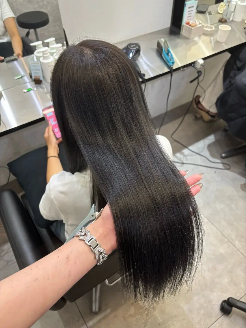 ロング カラー ヘアカラー Core かんなのヘアスタイル