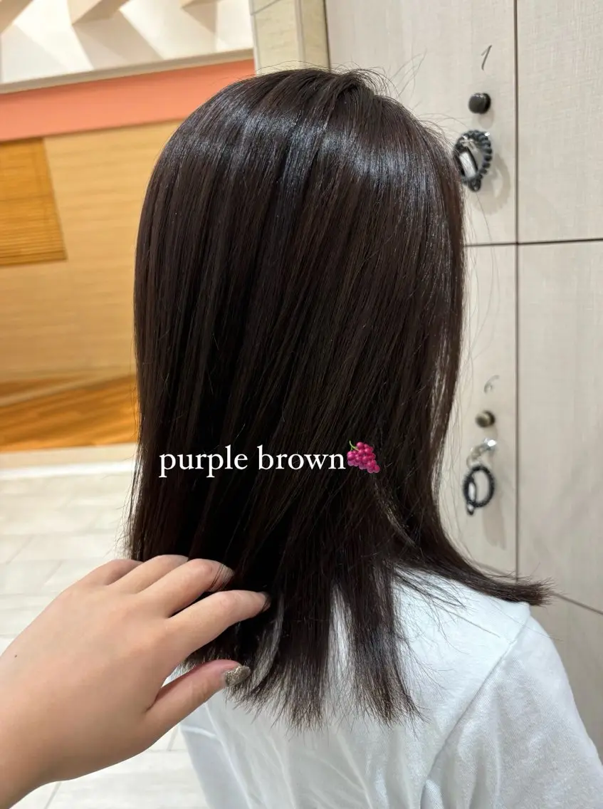 ミディアム パープルカラー 小竹 夏花のヘアスタイル