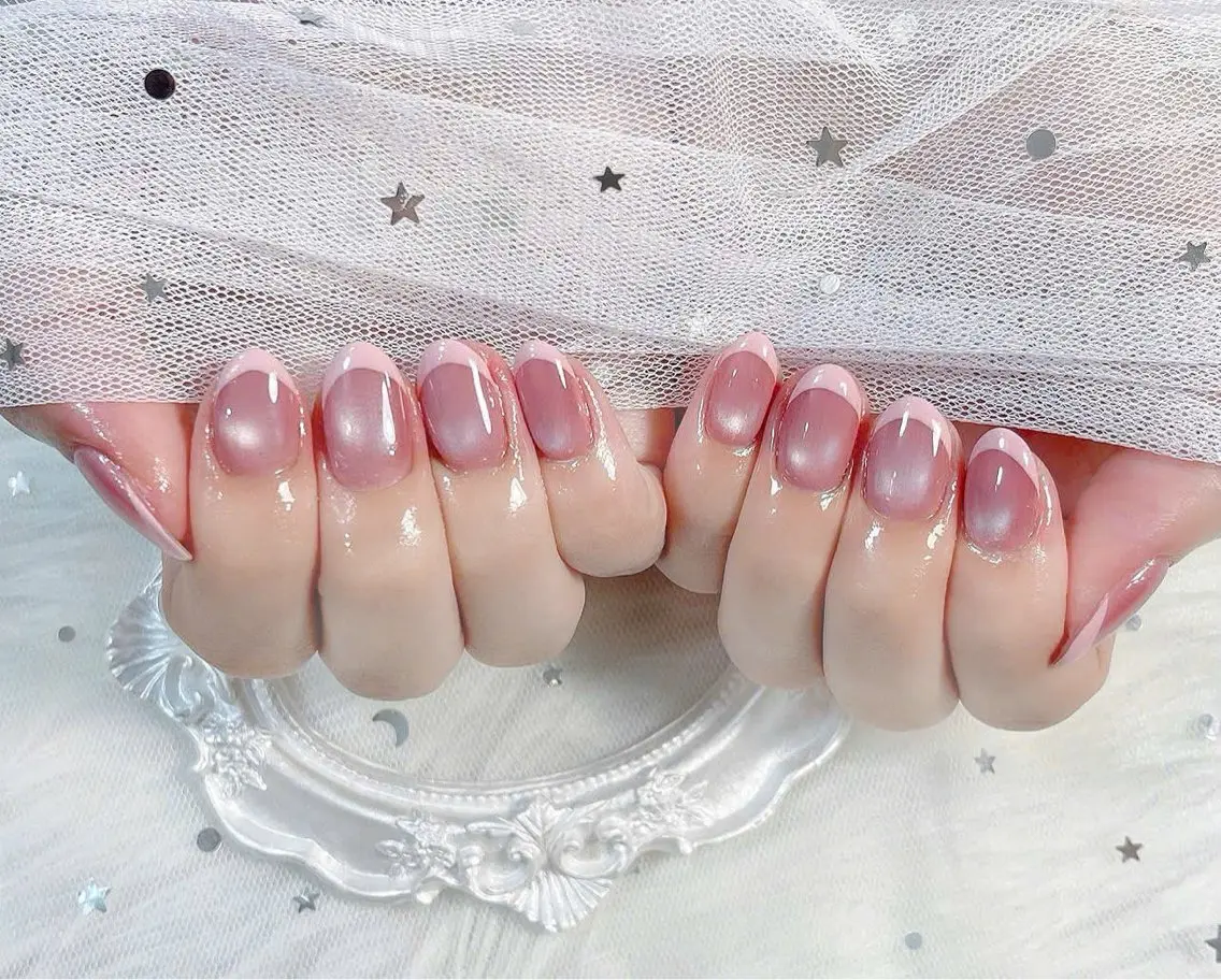 ネイル HIN NAILのネイルデザイン