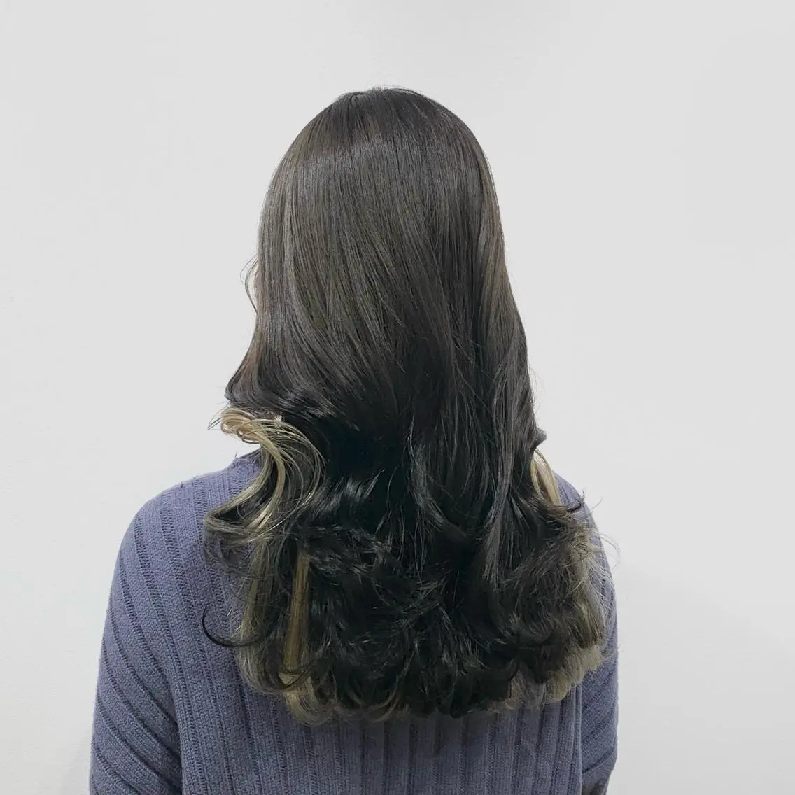 ロング カラー ヘアアレンジ キヨミ 韓国レイヤーカットのヘアスタイル