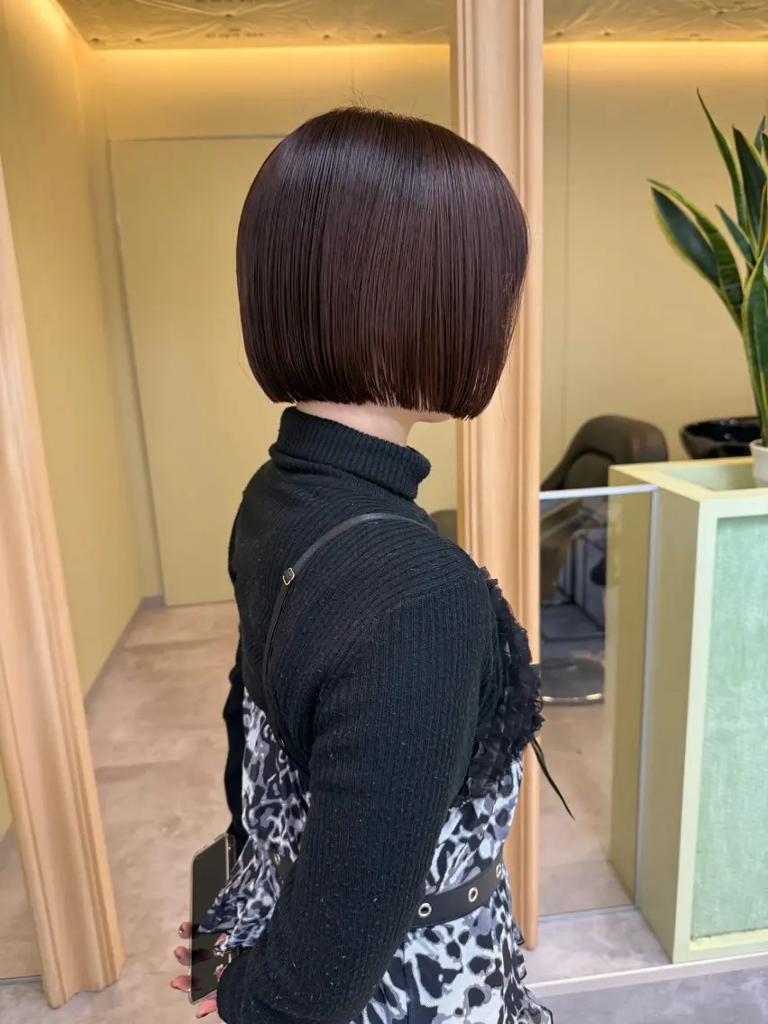 ショート カラー カット ヘアカラー トリートメント 伶風/ ボブのヘアスタイル