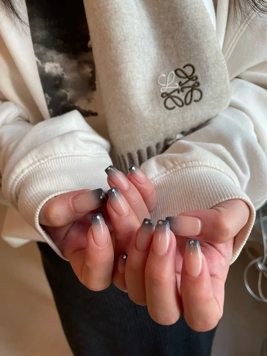 ネイル Ami 🦥のネイルデザイン