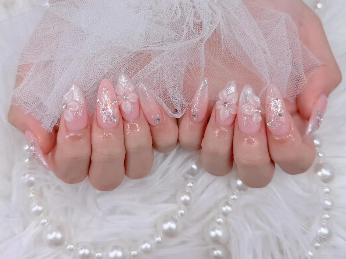 ネイル クリアネイル 韓国ネイル ロングネイル 持ち込み シルバー Melia Nail Nambaのネイルデザイン