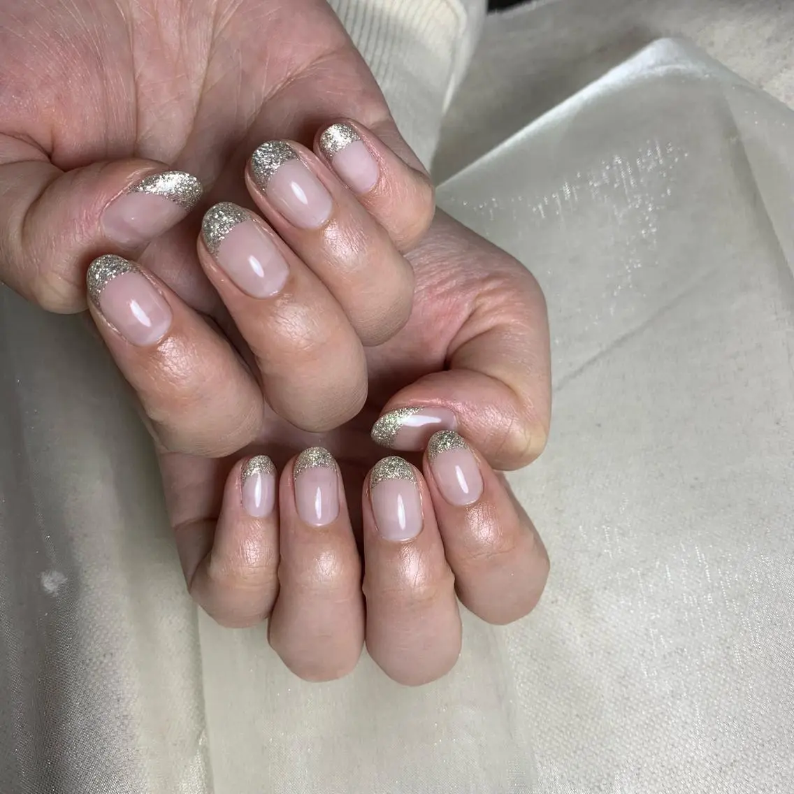 ネイル ハンドネイル 里見 麗のネイルデザイン