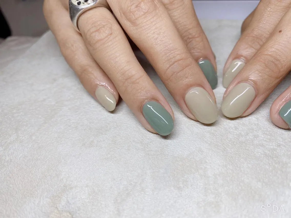 ネイル KOLLABO nailのネイルデザイン